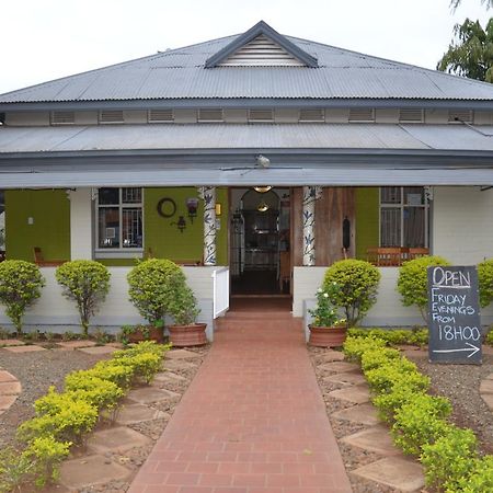 Stoep Cafe Guest House Komatipoort Bagian luar foto