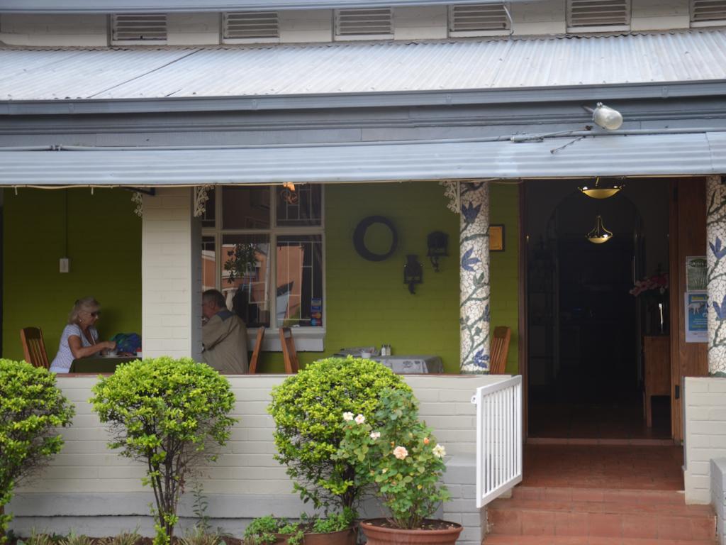 Stoep Cafe Guest House Komatipoort Bagian luar foto