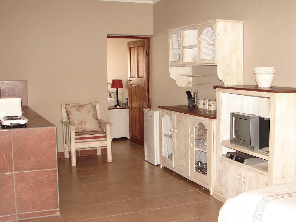 Stoep Cafe Guest House Komatipoort Ruang foto