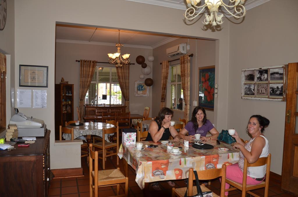 Stoep Cafe Guest House Komatipoort Bagian luar foto